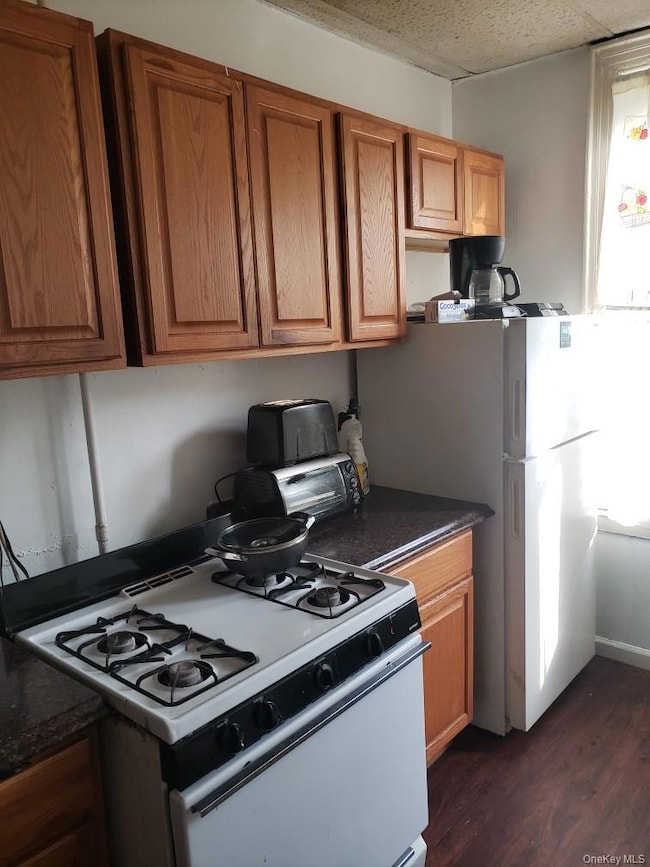 282 Reservoir Place, Bronx, NY 10467 - photo 4