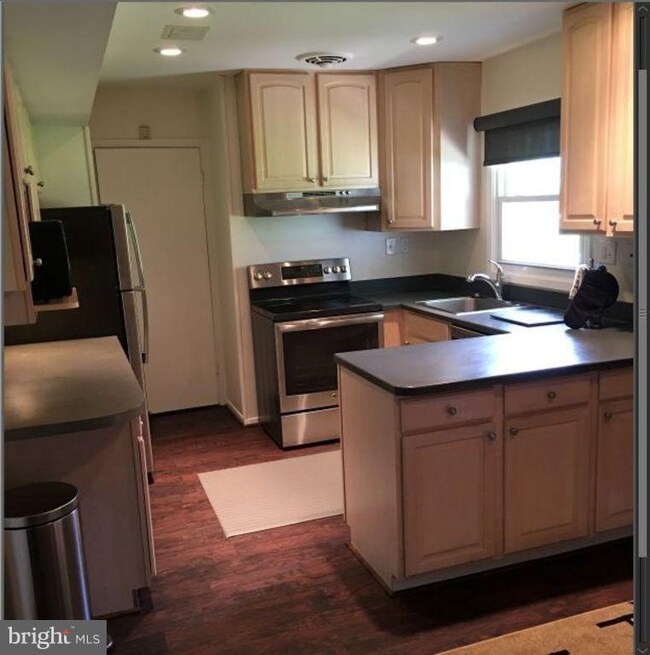 12907 Beechtree Ln, Bowie, MD 20715 - photo 6