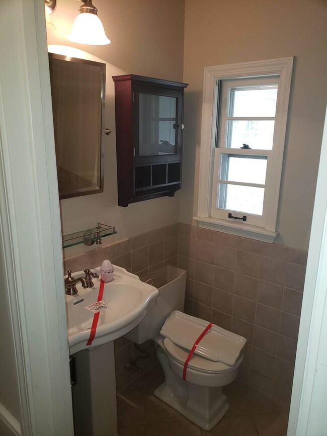 408 N River Glen Ave, Elmhurst, IL 60126 - photo 6