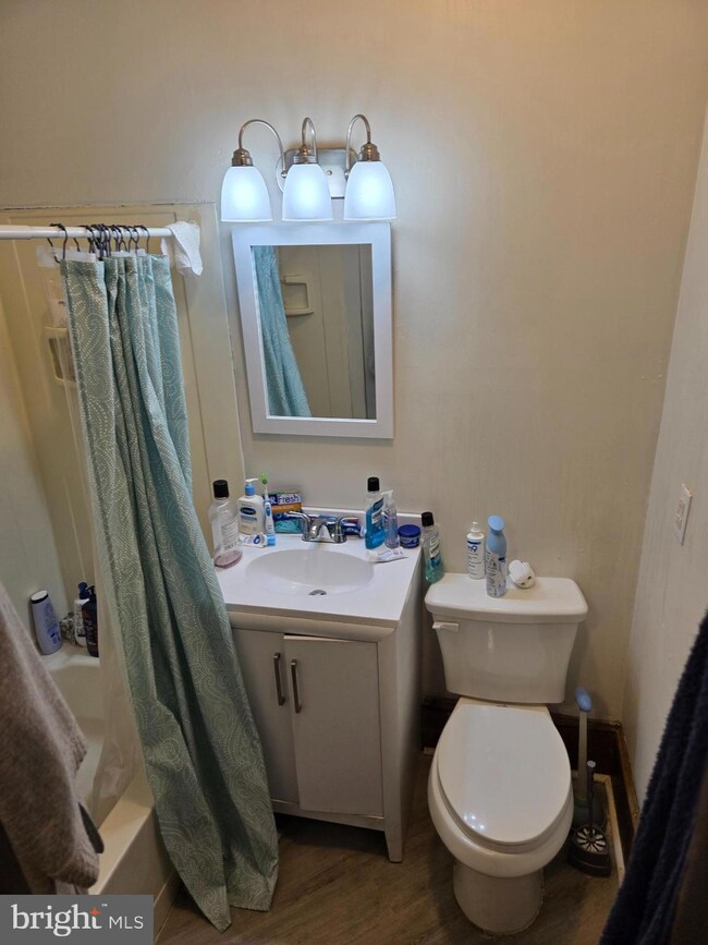 825 S Queen St, York, PA 17403 - photo 7