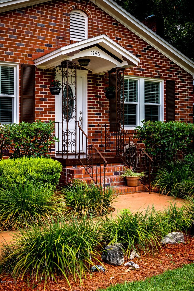 4746 Sappho Ave, Jacksonville, FL 32205 - photo 3