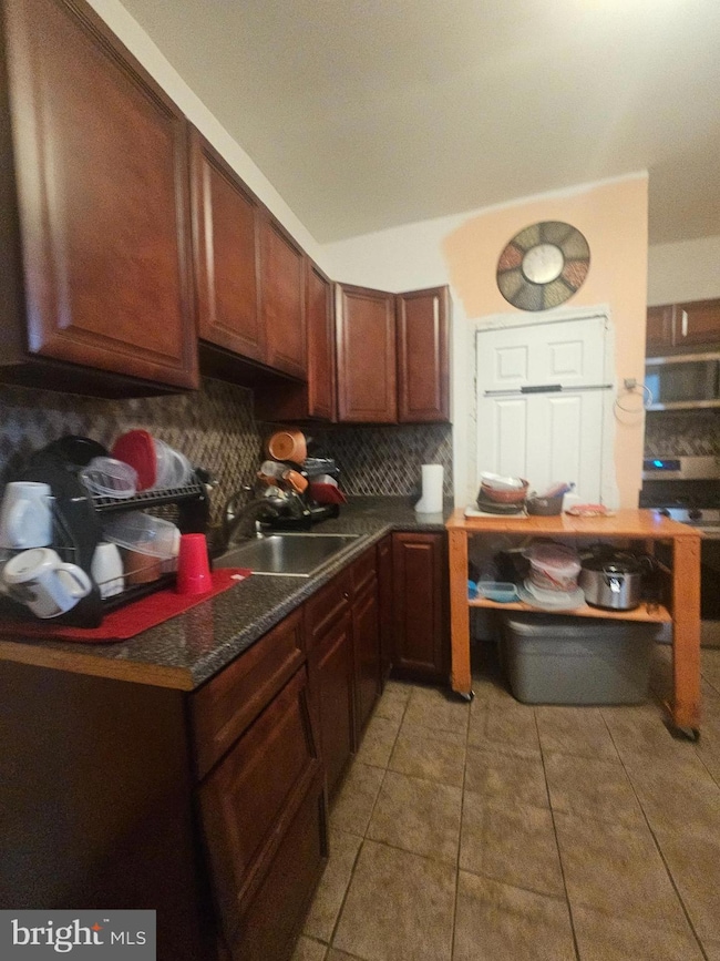 5121 Brown St, Philadelphia, PA 19139 - photo 5