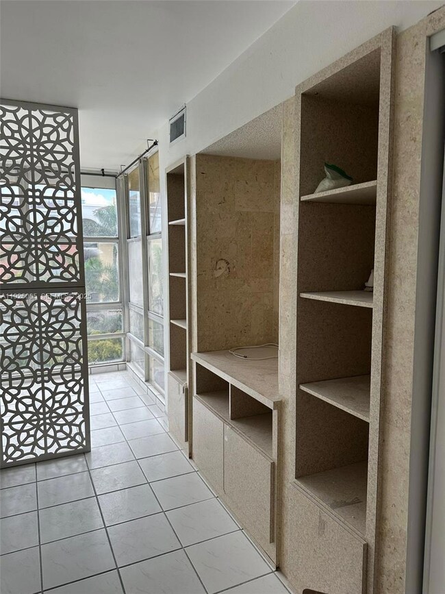 Avila South Condo unit 542, Sunny Isles Beach, FL 33160 - photo 3