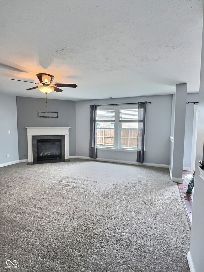 3341 Orchard Valley Dr, Columbus, IN 47203 - photo 5