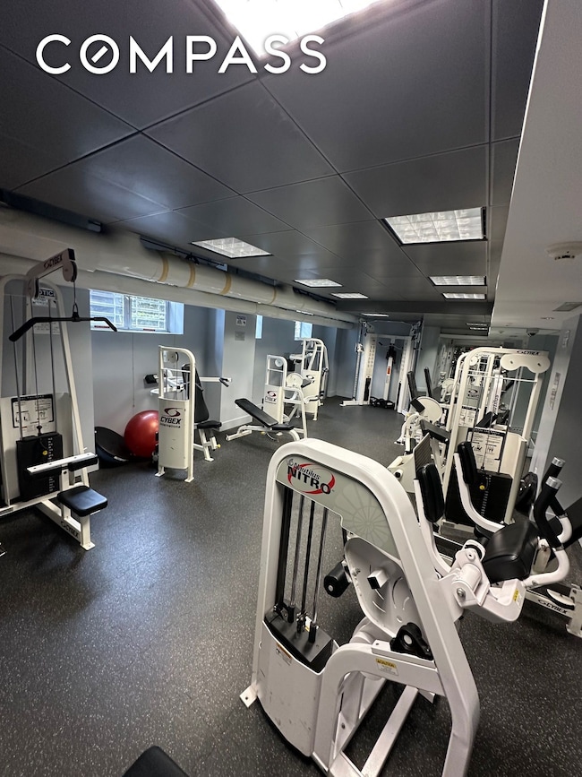 Amalgamated Dwellings unit E8C, New York, NY 10002 - photo 7