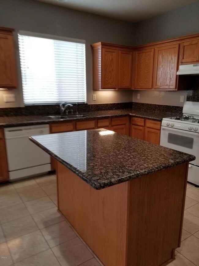 13117 Mesa Verde Way, Sylmar, CA 91342 - photo 3