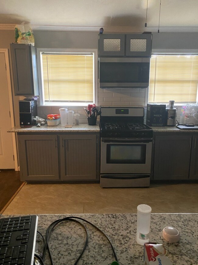 8826 Allwood St unit 5, Houston, TX 77016 - photo 4