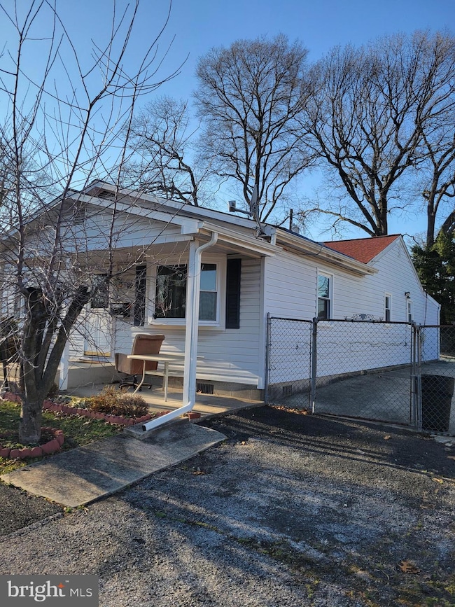 118 Compass Rd, Middle River, MD 21220 - photo 3