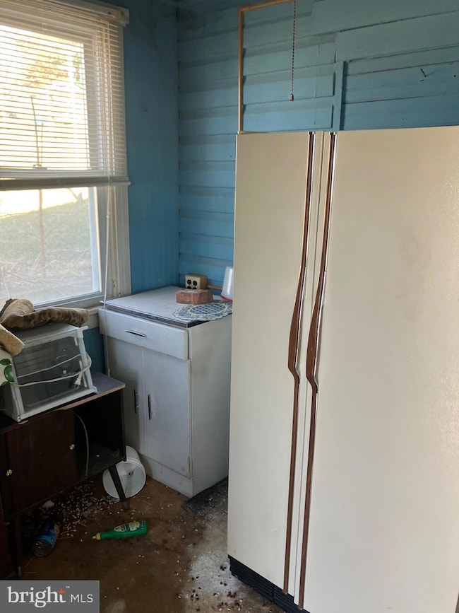 805 E B St, Brunswick, MD 21716 - photo 4