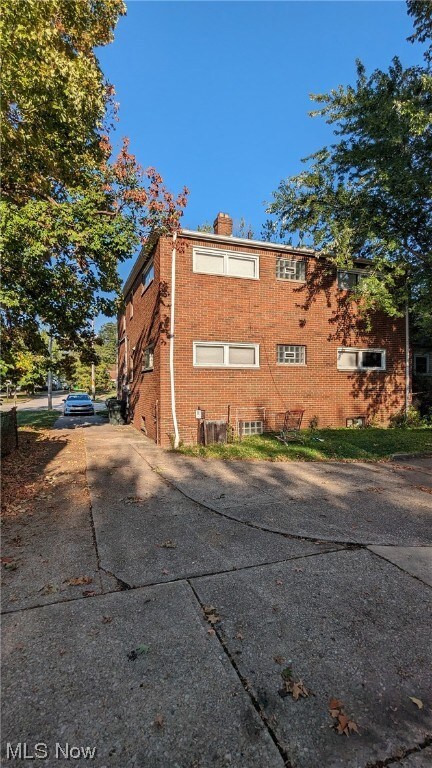 1470 Babbitt Rd, Euclid, OH 44132 - photo 4