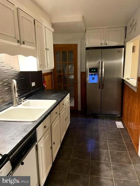 1093 Trent Rd, Camden, NJ 08104 - photo 7