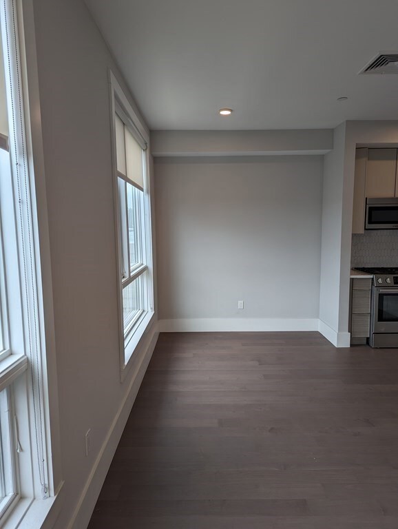 3193 Washington St unit 308, Boston, MA 02130 - photo 7