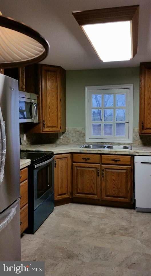 1481 Atoka Rd unit B, Marshall, VA 20115 - photo 3