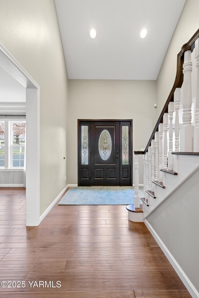 Bright and inviting entry