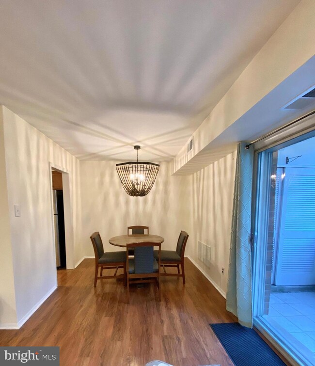 Rockford Tower Condominiums unit E002, Wilmington, DE 19806 - photo 6