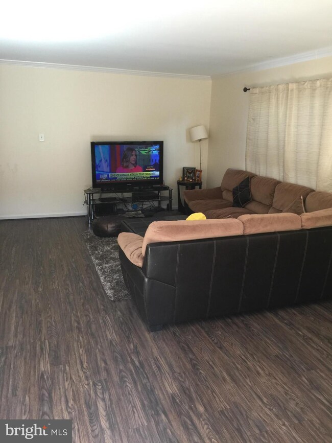 7914 Sausalito Place unit E, Alexandria, VA 22309 - photo 6