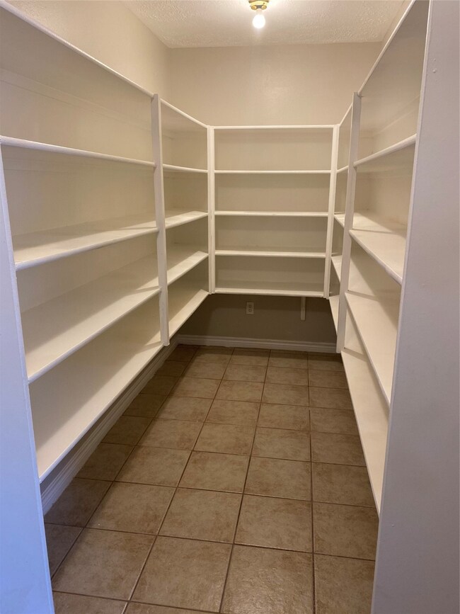 28914 Loddington St, Spring, TX 77386 - photo 3