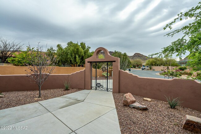 5670 Triangle X Place, Tucson, AZ 85713 | MLS# 22207872 | Homes.com