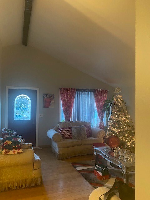 299 Sayles Ave, Pawtucket, RI 02860 - photo 2