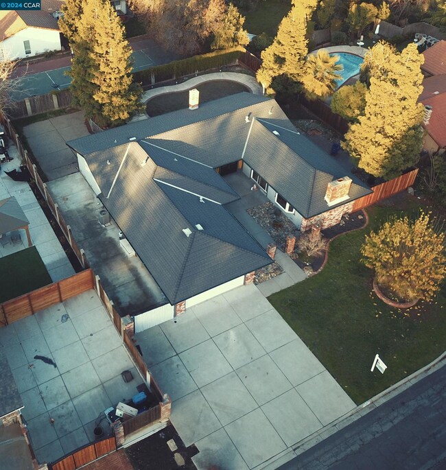 21 Brownell Ct, Concord, CA 94521 - photo 4