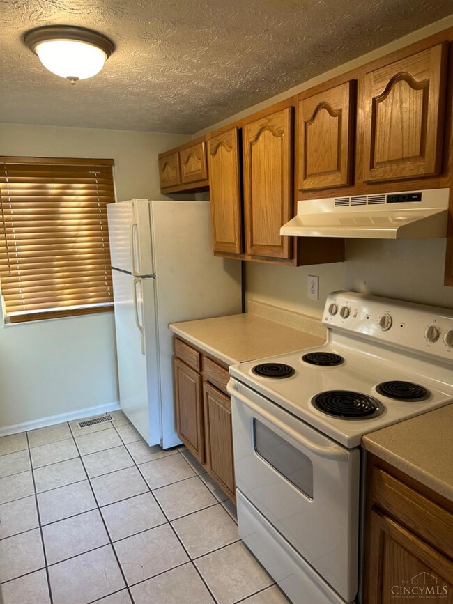 366 Bexley Ct unit 26, Mason, OH 45040 - photo 6