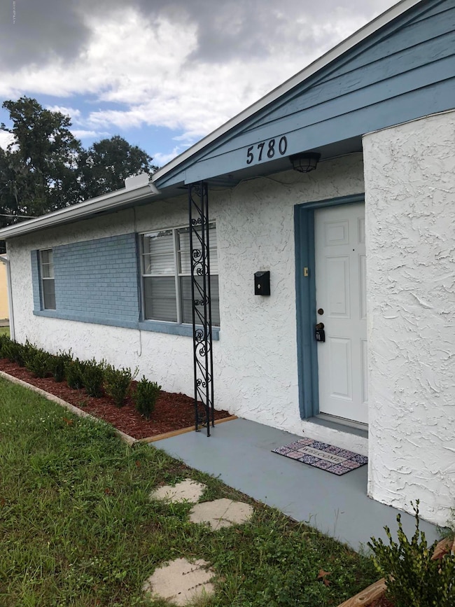 5780 Cedar Forest Dr S, Jacksonville, FL 32210 - photo 3