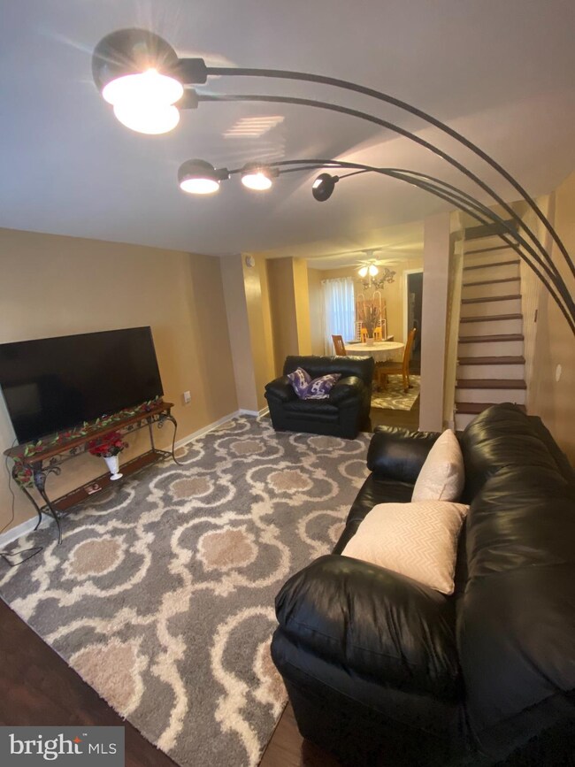 404 Townsend St, Wilmington, DE 19801 - photo 2