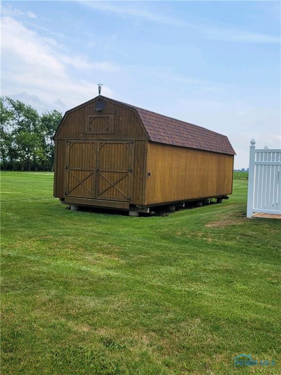 25410 Fostoria Rd, Genoa, OH 43430 - photo 5