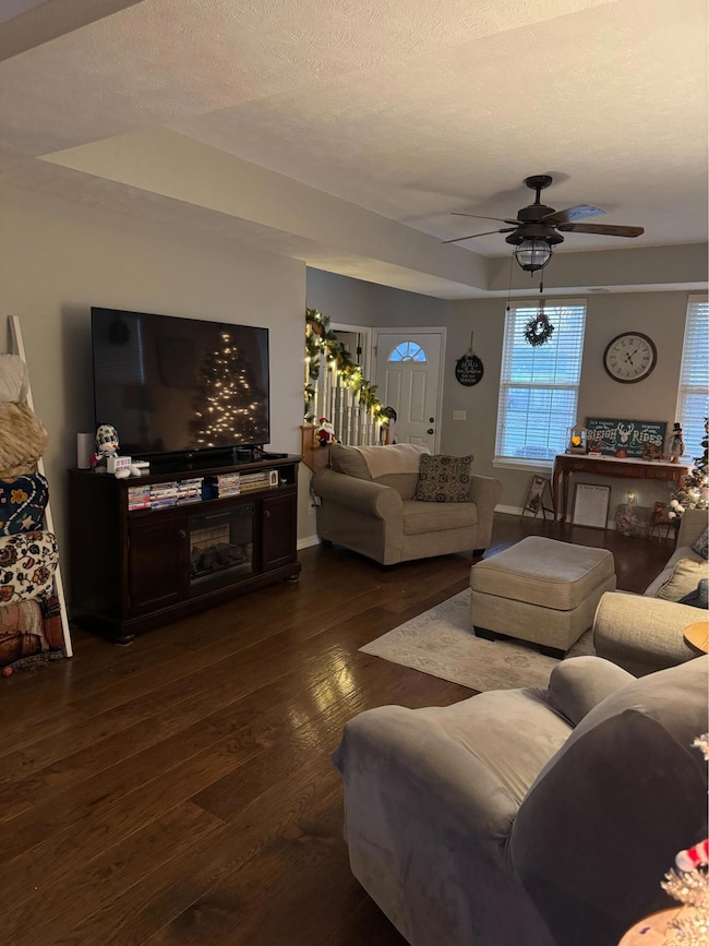 1705 S Tyler Ave, Aurora, MO 65605 - photo 6