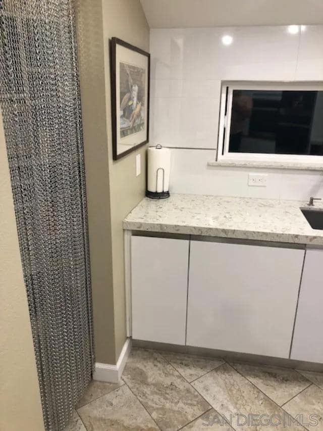 1772 Guy St, San Diego, CA 92110 - photo 6