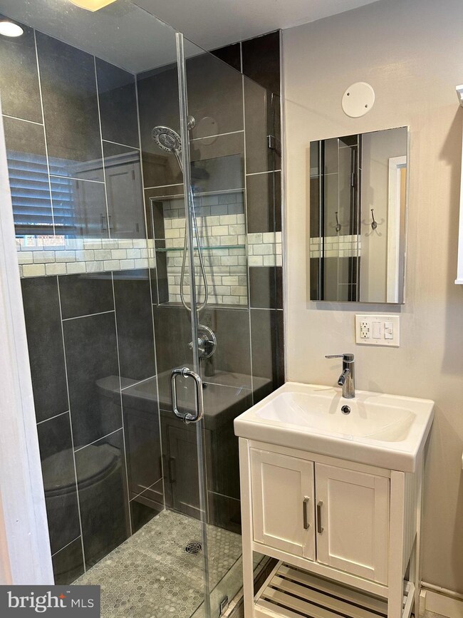 1522 Mount Eagle Place, Alexandria, VA 22302 - photo 6