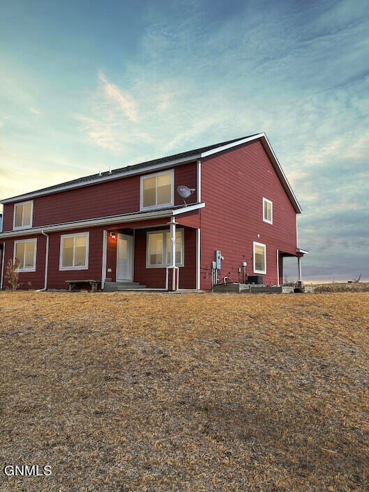 5803 Vanessa Ave, Williston, ND 58801 - photo 5