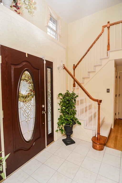 2 McElwain Dr, Litchfield, NH 03052 - photo 3