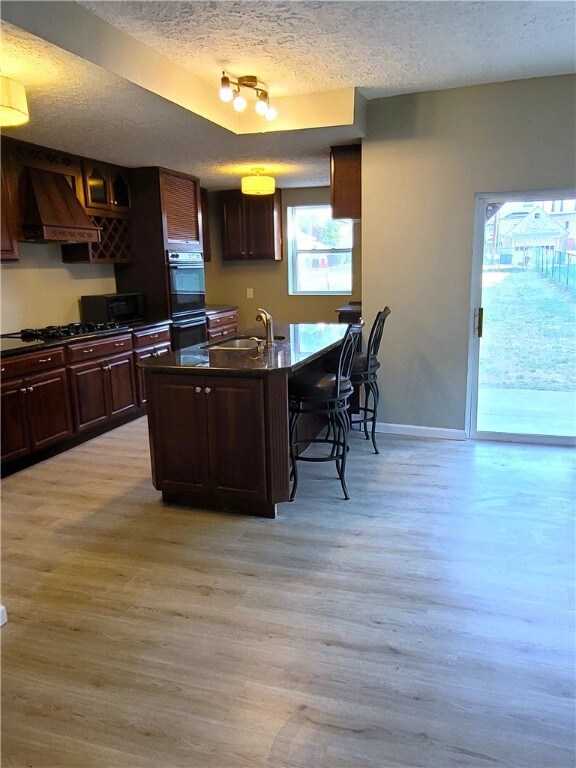 219 Longfellow St, Vandergrift, PA 15690 - photo 4