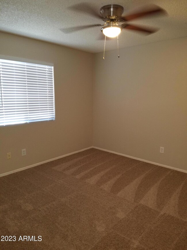 4756 E Camino St unit 2, Mesa, AZ 85205 - photo 5