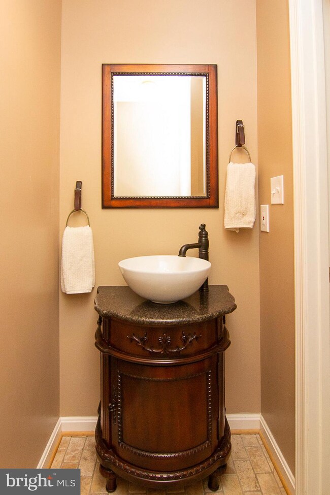 39 Hunting Horn Cir, Reisterstown, MD 21136 - photo 6