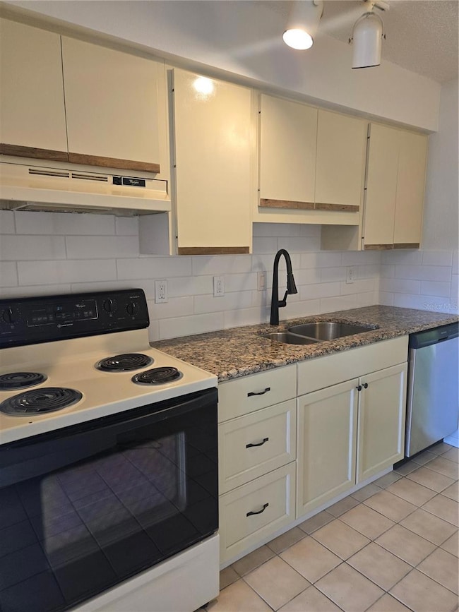 1313 54th Ave E unit 1313, Bradenton, FL 34203 - photo 7