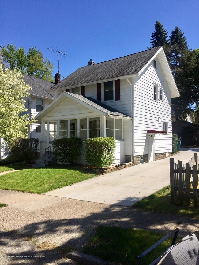 1231 Edward St, Lansing, MI 48910 - photo 2