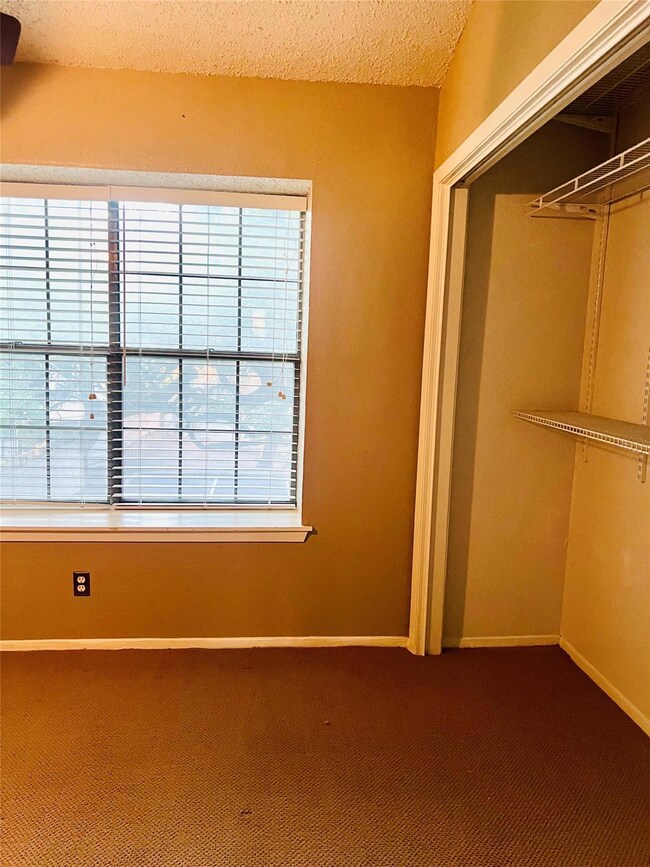 2215 Post Rd unit 1033, Austin, TX 78704 - photo 5