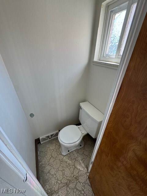 1618 Ridgewick Dr unit 7B, Wickliffe, OH 44092 - photo 6