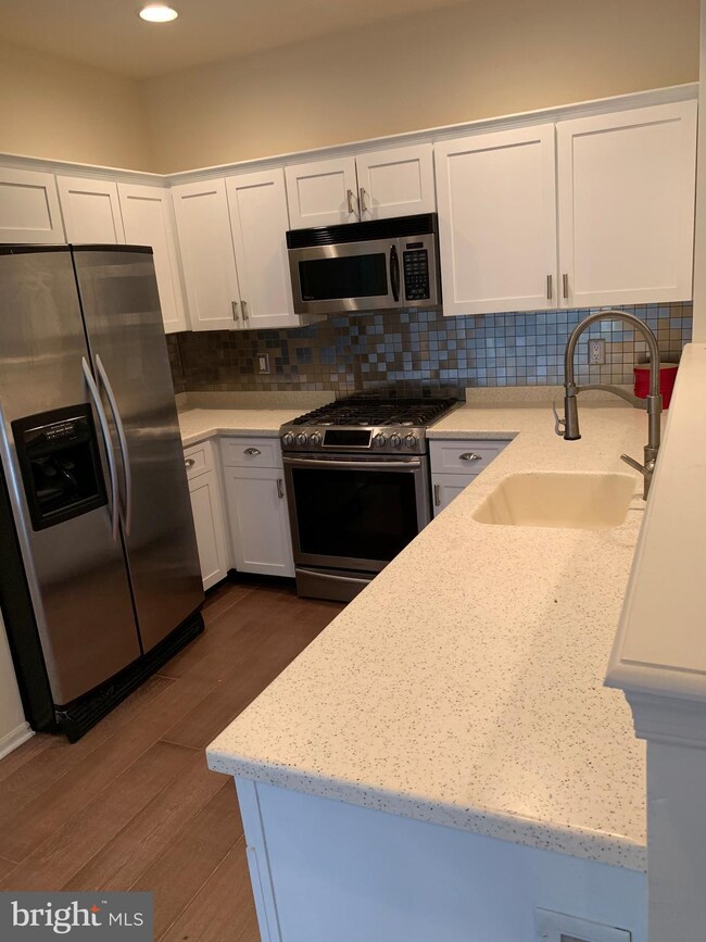 106 Pennsbury Ln, Woodbury, NJ 08096 - photo 5