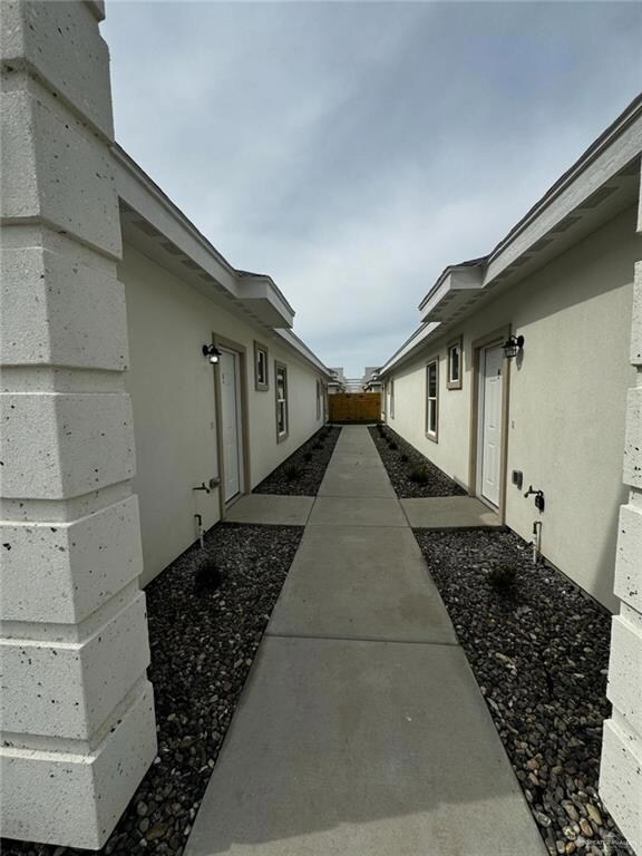 1407 Lore Dr unit 3, Weslaco, TX 78599 - photo 3