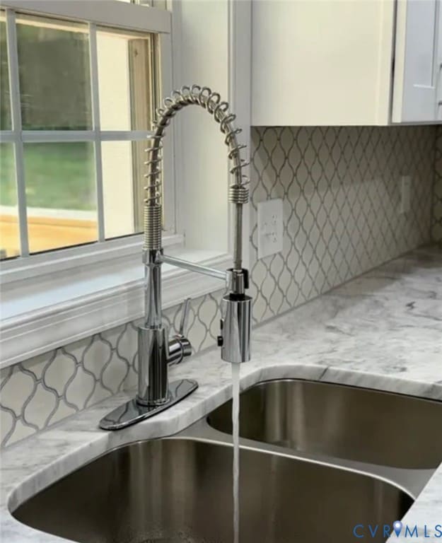 18820 Kerill Rd, Triangle, VA 22172 - photo 2