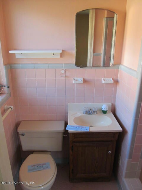 7830 Alderman Rd, Jacksonville, FL 32211 - photo 6