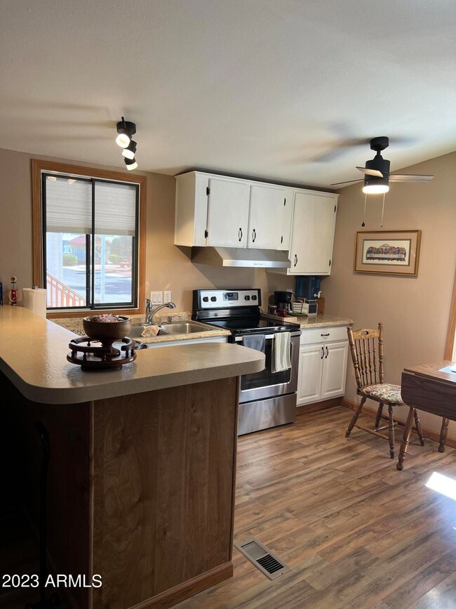 11596 W Sierra Dawn Blvd unit 78, Surprise, AZ 85378 - photo 2