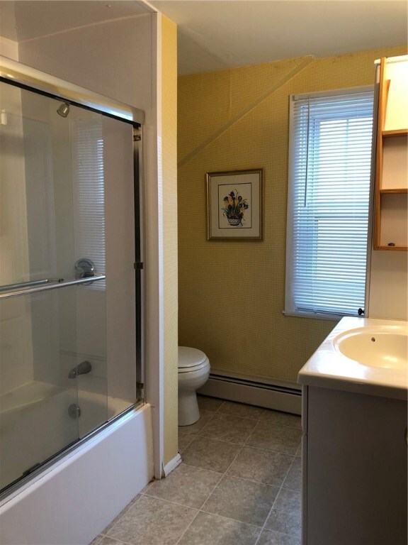 364 Maple Ave unit 2, Barrington, RI 02806 - photo 6