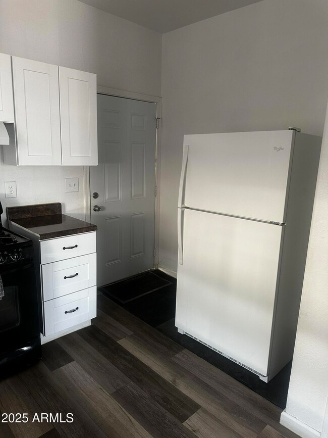 653 E 18th St, Douglas, AZ 85607 - photo 4