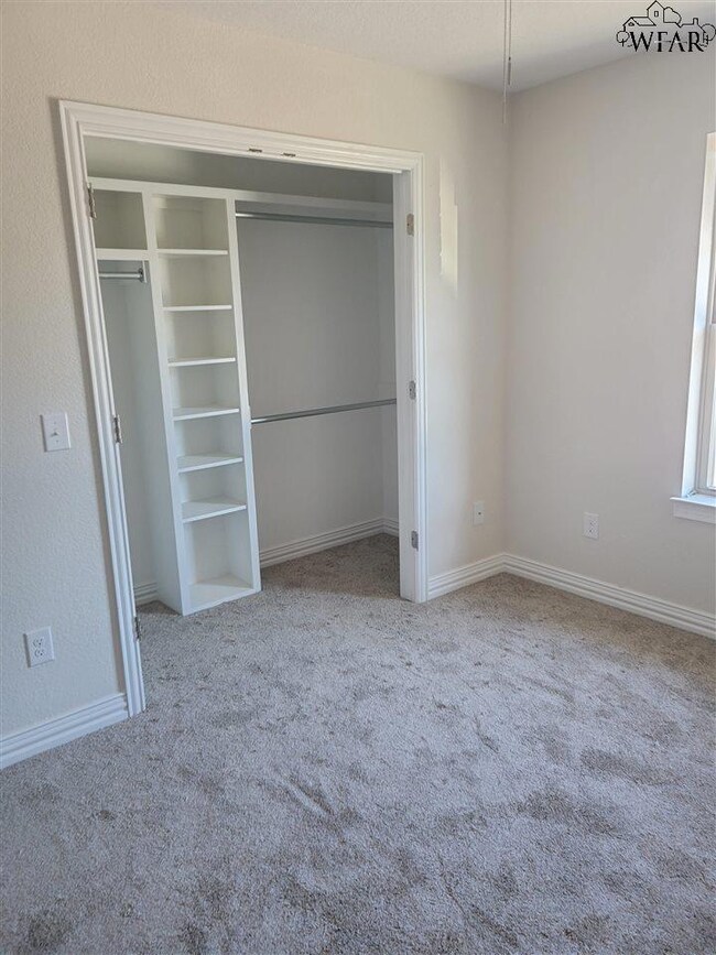 1506 Hursh Ave unit B, Wichita Falls, TX 76302 - photo 6