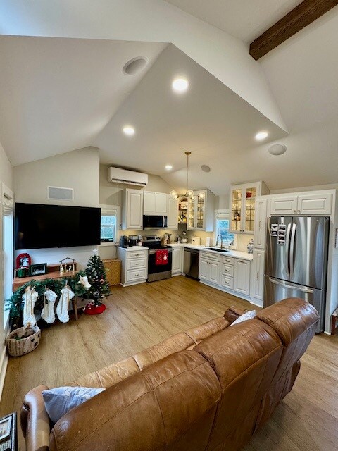 1098 Fitzroy Dr, Pendleton, SC 29670 - photo 2