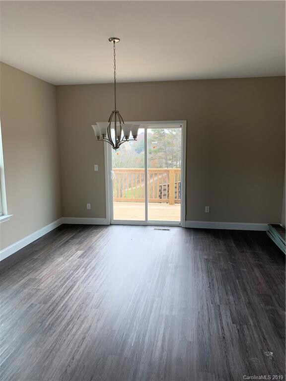 35 Alexander Ridge Dr, Leicester, NC 28748 - photo 6